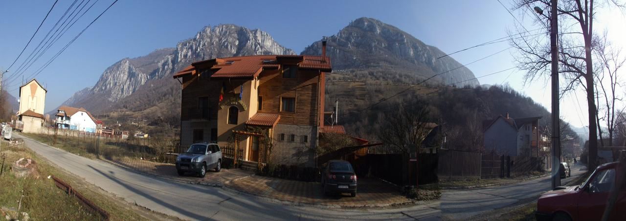 Гостевой дом Pension RouaDeMunte Бэиле-Еркулане-27